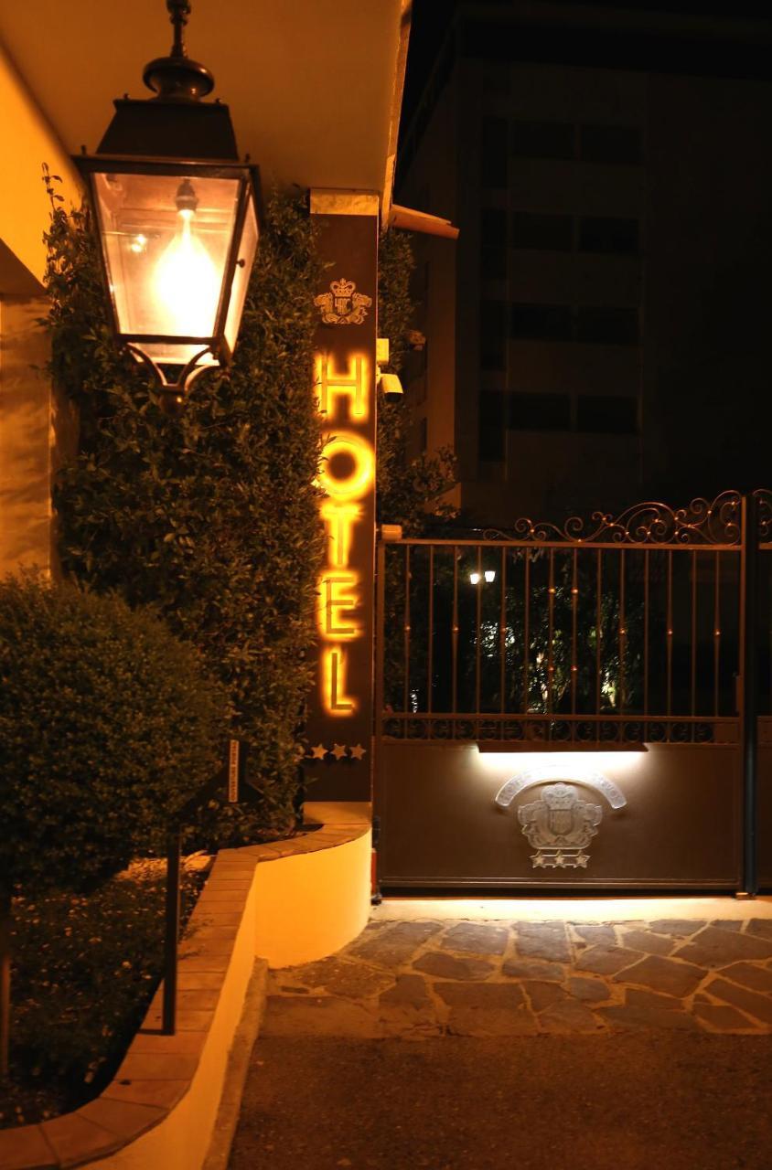 Hotel Royal Bon Repos Sainte-Maxime Exterior foto